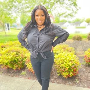 “Make Money Not Friends” -blouse